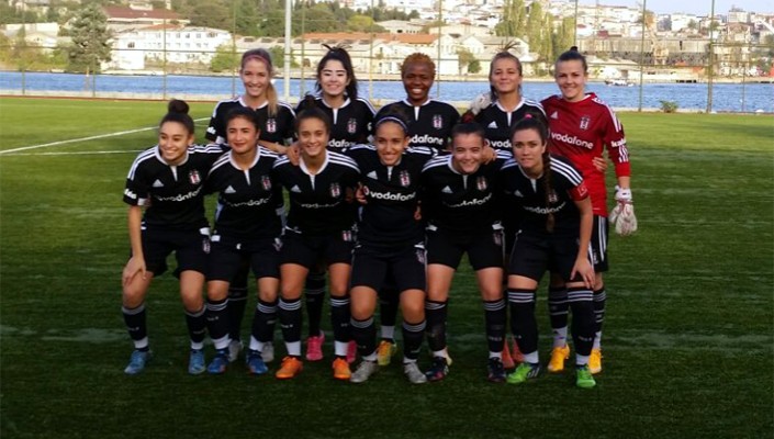 Fatih Vatan Spor:1 Beşiktaş:3 (Kadın Futbol) Fatih Vatan Spor:1 Beşiktaş:3 (Kadın Futbol)