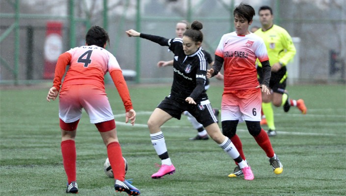 Kadın Futbol Takımımızın Rakibi Ovacık Gençlik ve Spor Kadın Futbol Takımımızın Rakibi Ovacık Gençlik ve Spor