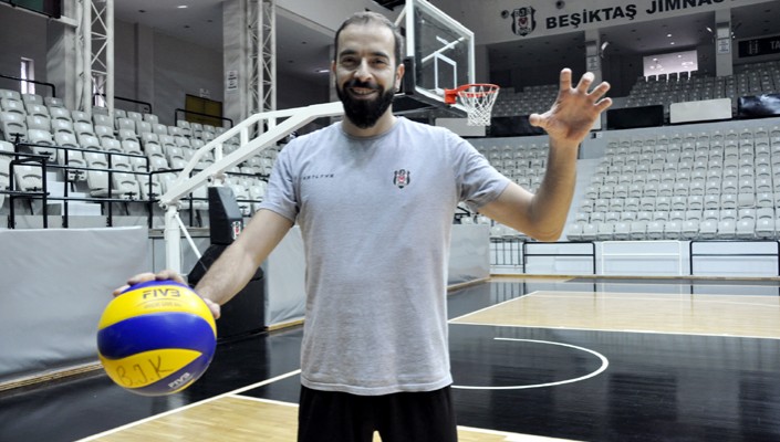 Erhan Dünge: ‘İlk hedefimiz play-offlara kalabilmek’ Erhan Dünge: ‘İlk hedefimiz play-offlara kalabilmek’