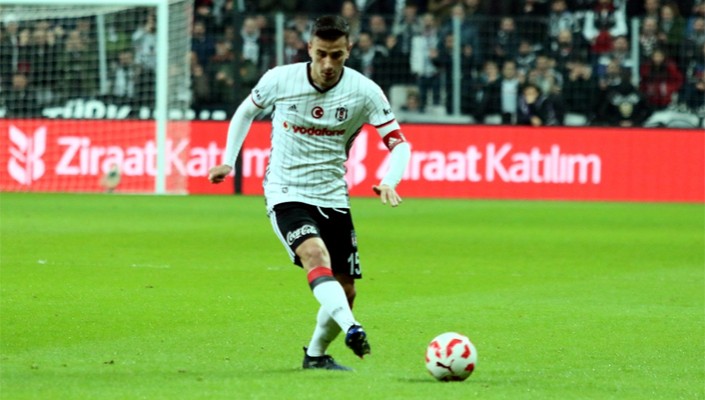 Oğuzhan Özyakup: ‘On kişi üst düzey mücadele ettik’ Oğuzhan Özyakup: ‘On kişi üst düzey mücadele ettik’