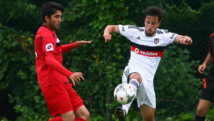 Mersin İdmanyurdu:0 Beşiktaş:4 (U-21) Mersin İdmanyurdu:0 Beşiktaş:4 (U-21)
