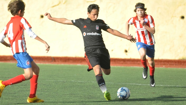 Beşiktaş:1 Altınordu:1 (U-13) Beşiktaş:1 Altınordu:1 (U-13)