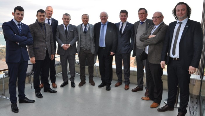 Club Brugge ve UEFA Delegesine Dostluk Yemeği Club Brugge ve UEFA Delegesine Dostluk Yemeği