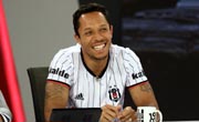 Adriano Correia: ‘’Beşiktaş formasını giydiğim için mutluyum’’