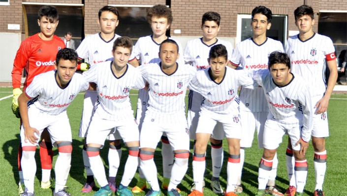Beşiktaş:3 Medipol Başakşehir:0 (U-15) Beşiktaş:3 Medipol Başakşehir:0 (U-15)