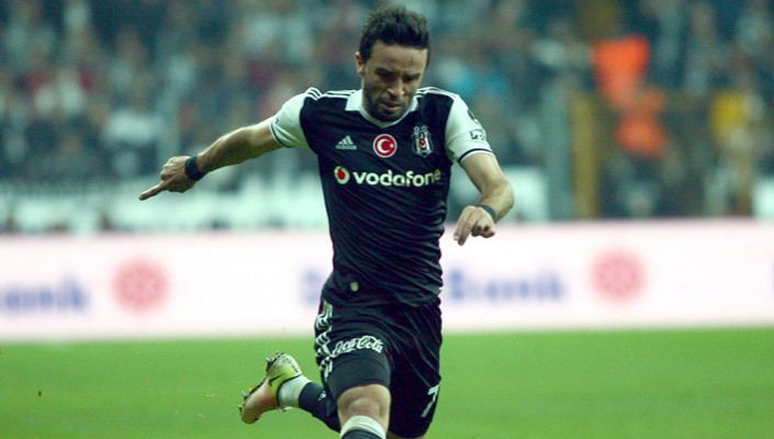 Gökhan Gönül: ‘Zor deplasmandı ama 3 puanla ayrılmayı bildik’ Gökhan Gönül: ‘Zor deplasmandı ama 3 puanla ayrılmayı bildik’