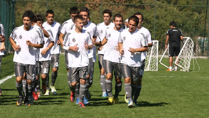 A2 Takımımız Bucaspor’u Ağırlıyor A2 Takımımız Bucaspor’u Ağırlıyor