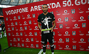 Vodafone Arena'daki 50. Golün Sahibi Cenk Tosun Ödülünü Aldı