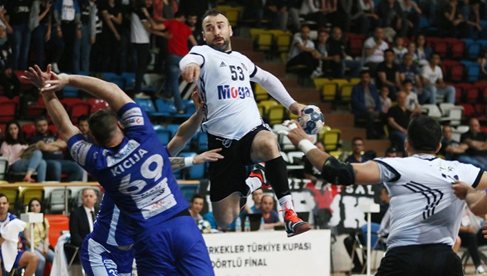 Beşiktaş Mogaz:36 Selka Eskişehir Hentbol:24 Beşiktaş Mogaz:36 Selka Eskişehir Hentbol:24