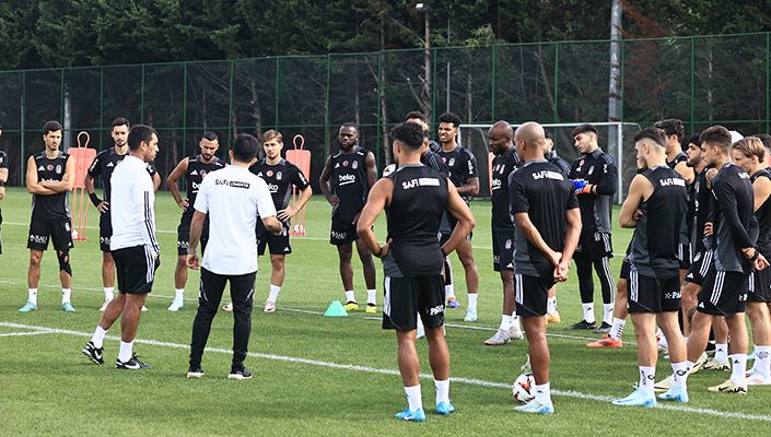 Ajax Maçı Hazırlıkları Başladı Ajax Maçı Hazırlıkları Başladı
