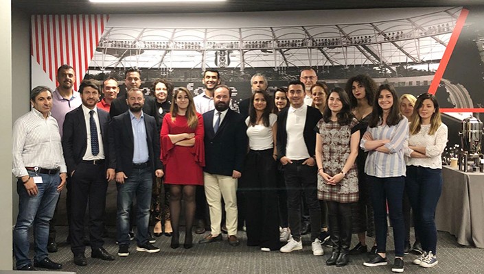 Kişisel Verilerin Korunması Kanunu'na Uyum Süreci Çalışmaları Hakkında Bilgilendirme Kişisel Verilerin Korunması Kanunu'na Uyum Süreci Çalışmaları Hakkında Bilgilendirme
