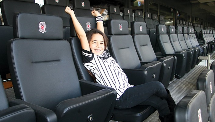 Beren Gökyıldız: ‘Vodafone Park, bizim okuldaki halı sahanın devi gibi’ Beren Gökyıldız: ‘Vodafone Park, bizim okuldaki halı sahanın devi gibi’