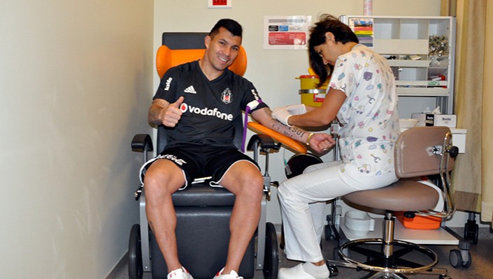 Gary Medel Sağlık Kontrolünden Geçti Gary Medel Sağlık Kontrolünden Geçti
