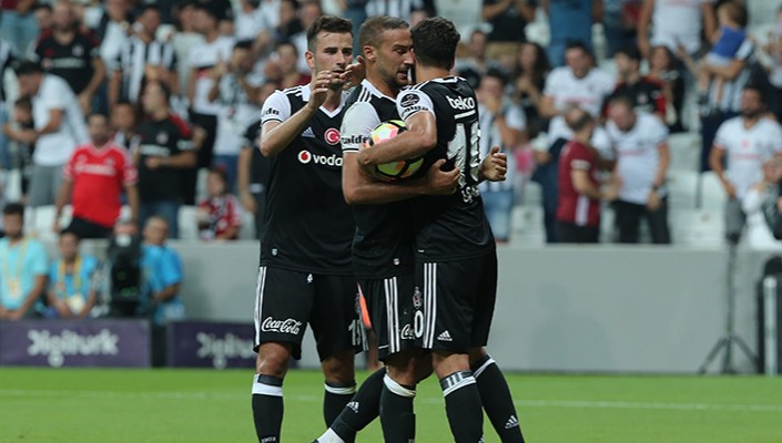 Futbolcularımıza Milli Davet Futbolcularımıza Milli Davet