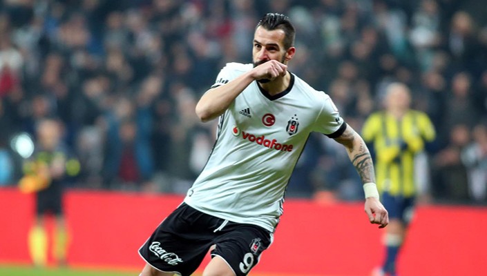 Alvaro Negredo: ‘Takım için çok çalışmalıyım’ Alvaro Negredo: ‘Takım için çok çalışmalıyım’