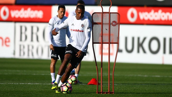 Fenerbahçe Maçı Hazırlıkları Devam Ediyor Fenerbahçe Maçı Hazırlıkları Devam Ediyor