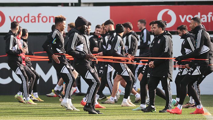 Arabam.com Konyaspor Maçı Antrenman Notları Arabam.com Konyaspor Maçı Antrenman Notları