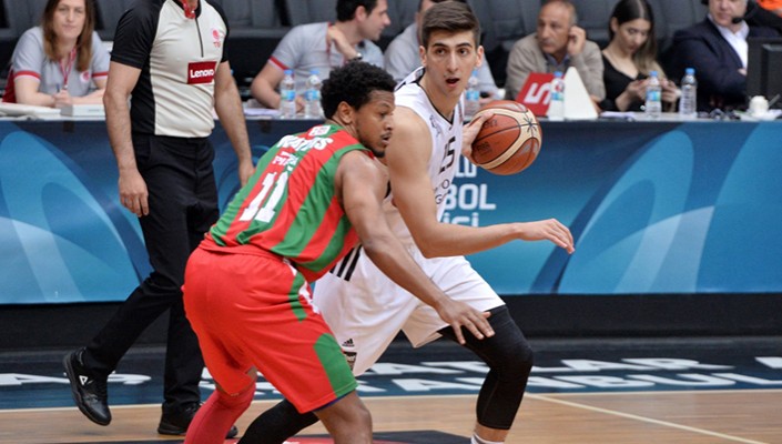 Beşiktaş Sompo Japan:77 Pınar Karşıyaka:63 Beşiktaş Sompo Japan:77 Pınar Karşıyaka:63
