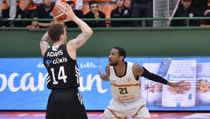 Banvit:83 Beşiktaş Sompo Japan:75 Banvit:83 Beşiktaş Sompo Japan:75