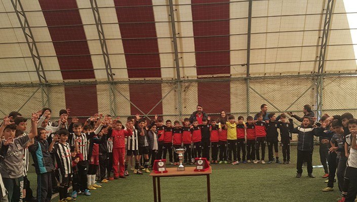 Geleceğin Kartalları Bölgesel Futbol Turnuvasının Altıncı Etabı Elazığ’da Yapıldı Geleceğin Kartalları Bölgesel Futbol Turnuvasının Altıncı Etabı Elazığ’da Yapıldı
