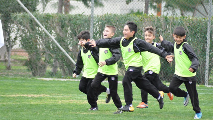 Beşiktaş JK Spor Okulları Sömestr Kampı Üçüncü Gün Notları Beşiktaş JK Spor Okulları Sömestr Kampı Üçüncü Gün Notları