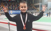 Atletizm Takımımızın Sporcusu Ali Toprak Aras, Okullar Arası Minikler Şampiyonası’nda Üçüncü Oldu