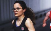 Atletizm Takımımızın Sporcusu Şilan Ayyıldız, N Kolay Uluslararası Yarı Maratonu’nda Şampiyon Oldu