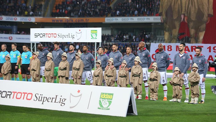 Tolgay Arslan: ‘Kötü bir performans sergiledik’ Tolgay Arslan: ‘Kötü bir performans sergiledik’