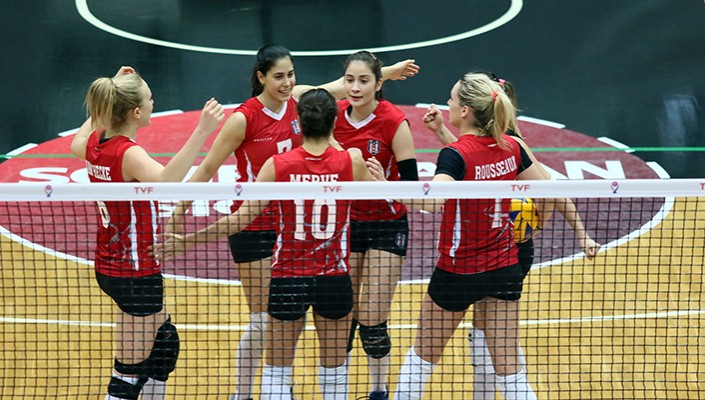Beşiktaş:3 Bursa Nilüfer Belediye:2 Beşiktaş:3 Bursa Nilüfer Belediye:2