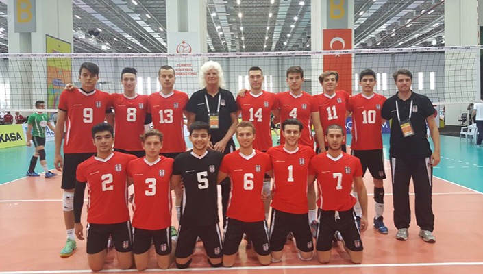 Genç Erkek Voleybol Takımımız, Türkiye 4.’sü Oldu Genç Erkek Voleybol Takımımız, Türkiye 4.’sü Oldu