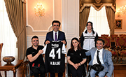 Beşiktaş RMK Marine Takımımızdan Kocaeli Valisi Hasan Basri Güzeloğlu’na Ziyaret
