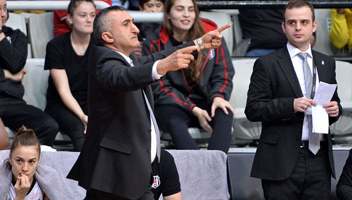 Aziz Akkaya: ‘Bizim için önemli bir galibiyet’ Aziz Akkaya: ‘Bizim için önemli bir galibiyet’