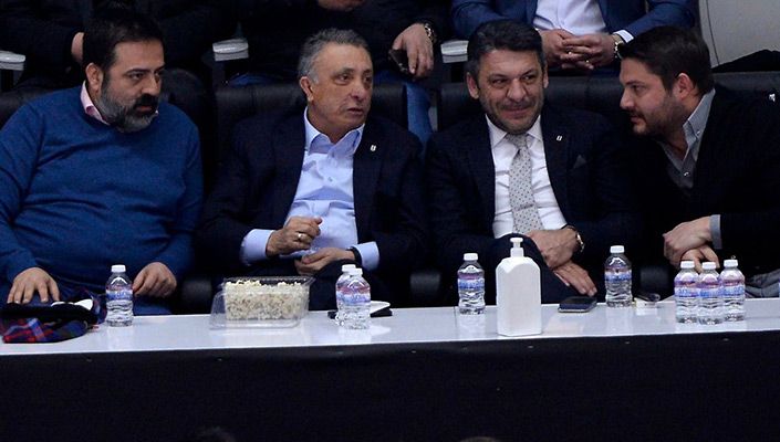 Başkanımız Ahmet Nur Çebi, Beşiktaş Icrypex Takımımızın Maçını İzledi Başkanımız Ahmet Nur Çebi, Beşiktaş Icrypex Takımımızın Maçını İzledi