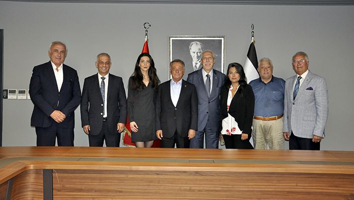 Başkanımız Ahmet Nur Çebi, Disiplin Kurulumuzun Başkanı Ahmet Akpınar ve Üyeleriyle Bir Araya Geldi Başkanımız Ahmet Nur Çebi, Disiplin Kurulumuzun Başkanı Ahmet Akpınar ve Üyeleriyle Bir Araya Geldi