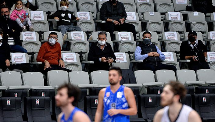 Başkanımız Ahmet Nur Çebi, Erkek Basketbol Takımımızın Maçını İzledi Başkanımız Ahmet Nur Çebi, Erkek Basketbol Takımımızın Maçını İzledi