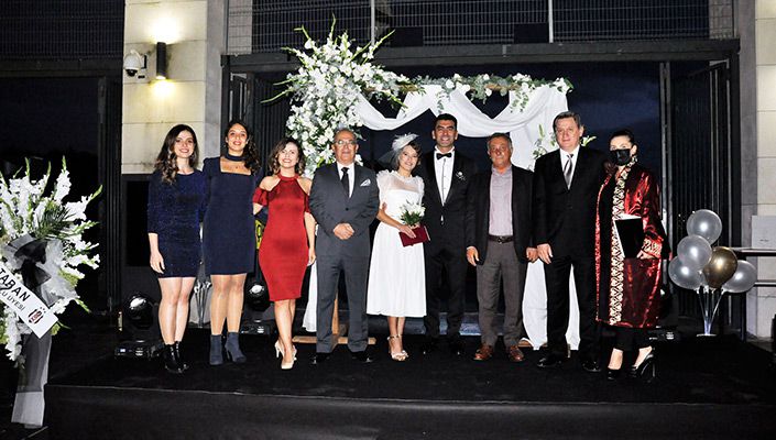 Başkanımız Ahmet Nur Çebi, Vodafone Park’ta Düzenlenen Nikah Törenine Katıldı Başkanımız Ahmet Nur Çebi, Vodafone Park’ta Düzenlenen Nikah Törenine Katıldı