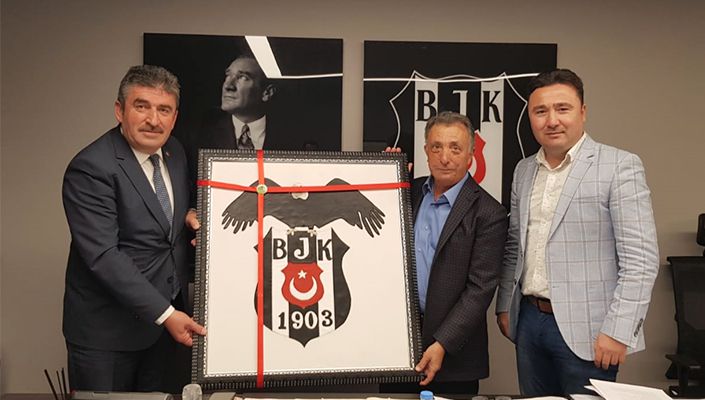 Başkanımız Ahmet Nur Çebi’ye Ziyaret Başkanımız Ahmet Nur Çebi’ye Ziyaret