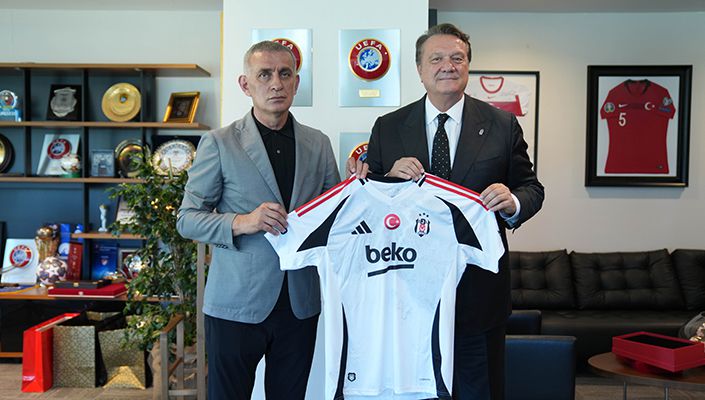 Başkanımız Hasan Arat’tan Türkiye Futbol Federasyonu Başkanı İbrahim Ethem Hacıosmanoğlu'na Ziyaret Başkanımız Hasan Arat’tan Türkiye Futbol Federasyonu Başkanı İbrahim Ethem Hacıosmanoğlu'na Ziyaret