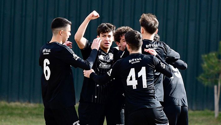 Bellona Kayserispor:0 Beşiktaş:2 (U-19) Bellona Kayserispor:0 Beşiktaş:2 (U-19)