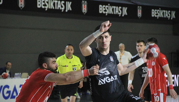 Beşiktaş:36 Antalyaspor:30 Beşiktaş:36 Antalyaspor:30