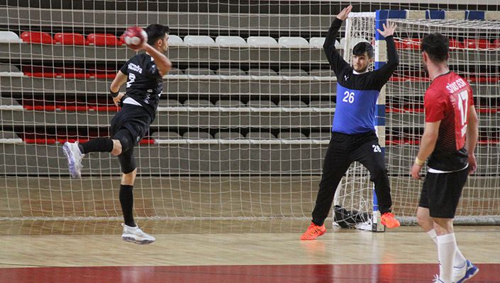 Beşiktaş:37 Sivas Gençlik SK:19 Beşiktaş:37 Sivas Gençlik SK:19
