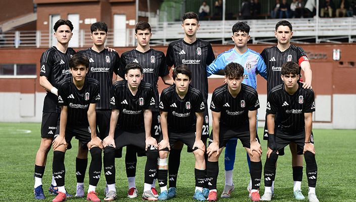 Beşiktaş:5 Küçükçekmece Sinop SK:0 (U-16) Beşiktaş:5 Küçükçekmece Sinop SK:0 (U-16)