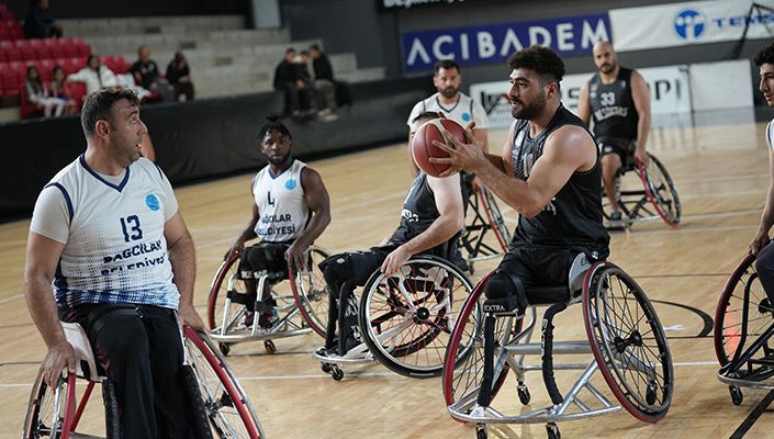 Beşiktaş:79 Bağcılar Engelli Gençlik SK:54 Beşiktaş:79 Bağcılar Engelli Gençlik SK:54