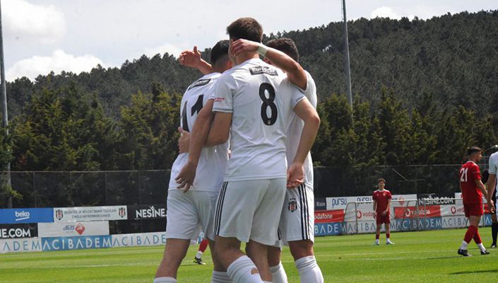 Beşiktaş Artaş:6 Dyorex Boluspor:1 (U-19) Beşiktaş Artaş:6 Dyorex Boluspor:1 (U-19)