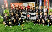 Beşiktaş Artaş U-12 Takımımız, Kartal Belediyesi 100. Yıl Cumhuriyet Kupası’nda Namağlup Şampiyon Oldu
