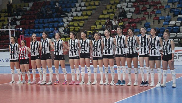 Beşiktaş Ceylan:3 Göztepe:1 Beşiktaş Ceylan:3 Göztepe:1