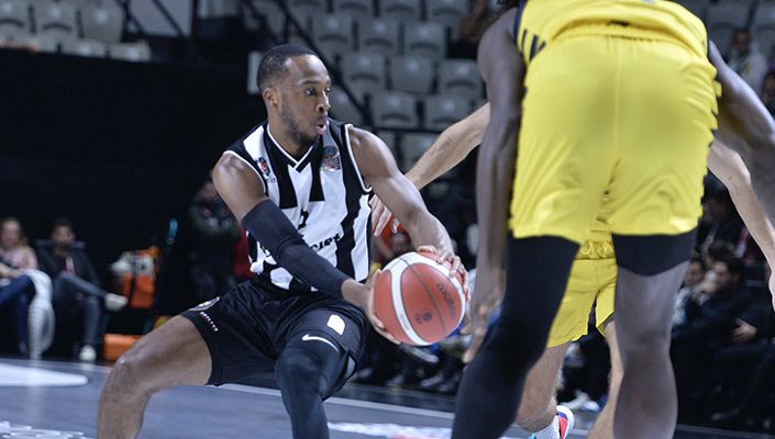 Beşiktaş Emlakjet:72 Fenerbahçe Beko:81 Beşiktaş Emlakjet:72 Fenerbahçe Beko:81