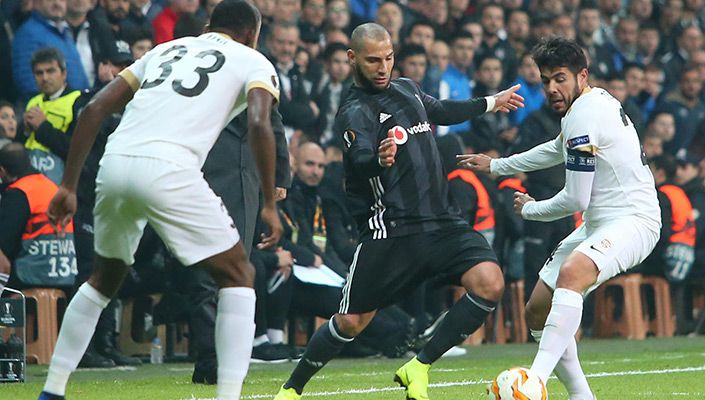 Beşiktaş:2 Genk:4 Beşiktaş:2 Genk:4