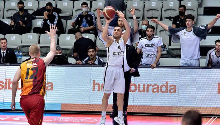 Beşiktaş Icrypex:82 Galatasaray:64 Beşiktaş Icrypex:82 Galatasaray:64