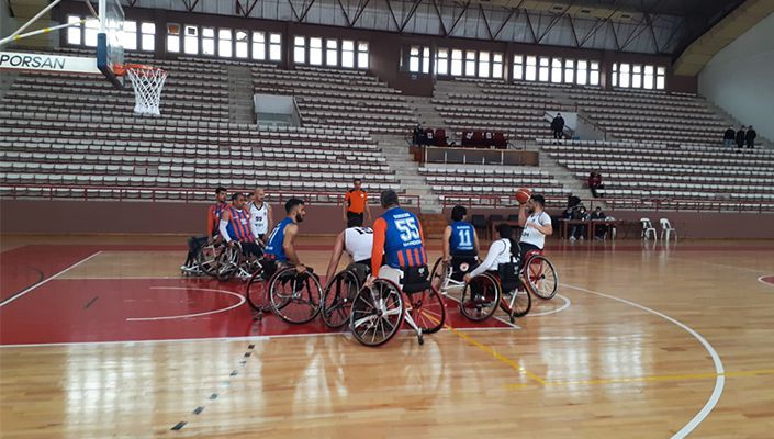 Beşiktaş:83 İskenderun Engelliler:64 Beşiktaş:83 İskenderun Engelliler:64